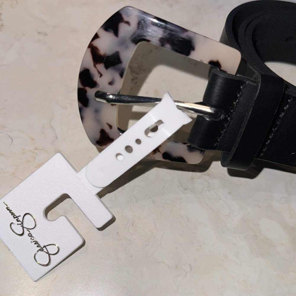 Jessica Simpson belt Tortoise Belt Size S XS black faux leather brand new